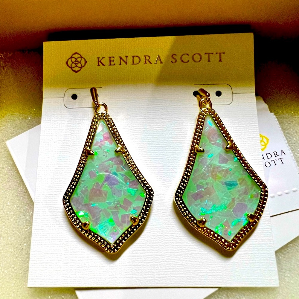 NWT Kendra Scott Alex Earrings Mint Illusion & Yellow Gold Rare & Retired GORG! - Picture 3 of 9